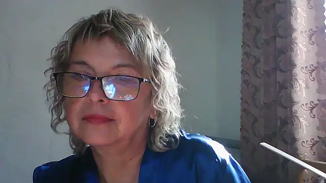 Snapshot of ElizabethGorden chatting on July 25, 2026, 5:16 am ElizabethGorden online show from July 25, 2026, 5:16 am