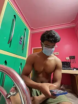 Snapshot of Mr_Cajonny09 chatting on May 6, 2026, 4:56 pm Mr Cajonny09 online show from May 6, 2026, 4:56 pm
