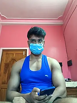 Snapshot of Mr_Cajonny09 chatting on May 18, 2026, 4:40 am Mr Cajonny09 online show from May 18, 2026, 4:40 am
