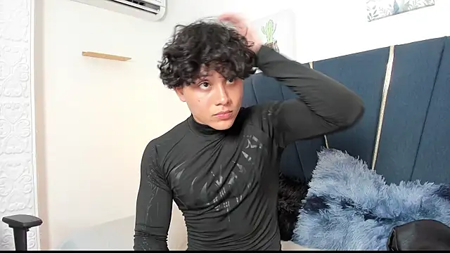 latin beast4 online show from May 19, 2026, 7:53 pm