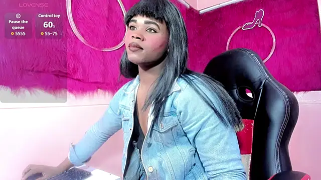 Snapshot of ambar_temptation chatting on May 23, 2026, 7:29 pm ambar temptation online show from May 23, 2026, 7:29 pm
