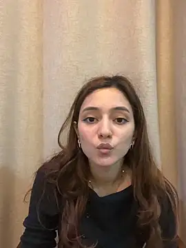 Lilywant online show from May 25, 2026, 4:24 pm