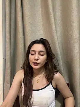 Lilywant online show from June 24, 2026, 3:55 pm
