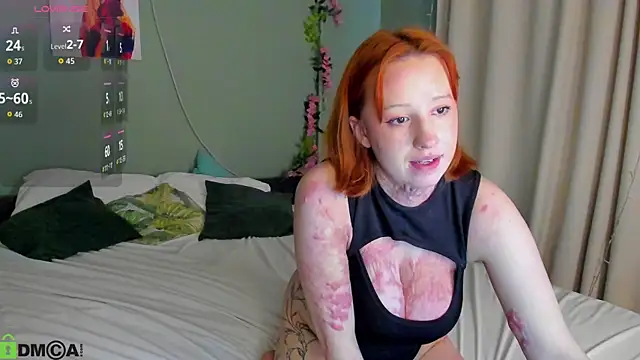 Snapshot of Maya_foxy chatting on June 8, 2026, 11:32 am Maya foxy online show from June 8, 2026, 11:32 am
