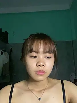 Snapshot of Cry_sexy chatting on May 16, 2026, 7:34 pm Cry sexy online show from May 16, 2026, 7:34 pm