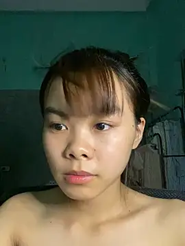Snapshot of Cry_sexy chatting on May 27, 2026, 6:16 pm Cry sexy online show from May 27, 2026, 6:16 pm