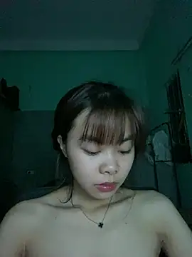 Snapshot of Cry_sexy chatting on June 2, 2026, 6:10 pm Cry sexy online show from June 2, 2026, 6:10 pm