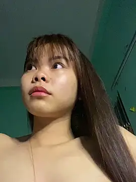 Snapshot of Cry_sexy chatting on June 6, 2026, 8:02 pm Cry sexy online show from June 6, 2026, 8:02 pm
