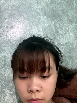 Snapshot of Cry_sexy chatting on June 13, 2026, 7:17 am Cry sexy online show from June 13, 2026, 7:17 am
