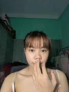 Snapshot of Cry_sexy chatting on June 18, 2026, 2:34 am Cry sexy online show from June 18, 2026, 2:34 am