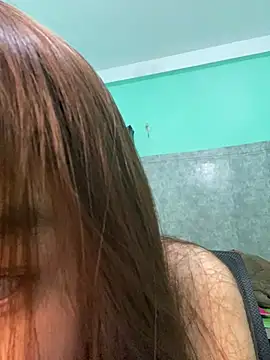 Snapshot of Cry_sexy chatting on June 30, 2026, 8:21 pm Cry sexy online show from June 30, 2026, 8:21 pm