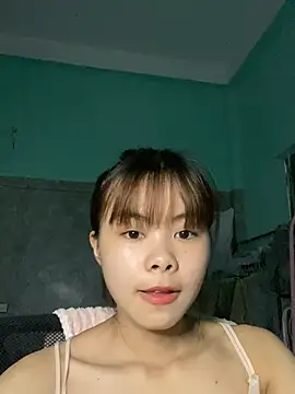 Snapshot of Cry_sexy chatting on July 17, 2026, 2:07 am Cry sexy online show from July 17, 2026, 2:07 am