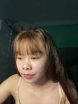 Snapshot of Cry_sexy chatting on July 25, 2026, 5:10 pm Cry sexy online show from July 25, 2026, 5:10 pm