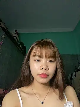 Snapshot of Cry_sexy chatting on August 1, 2026, 4:17 pm Cry sexy online show from August 1, 2026, 4:17 pm