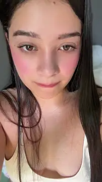 GlimmerRosse online show from June 30, 2026, 5:25 pm