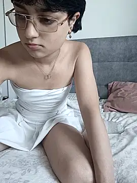 zyranoct online show from July 18, 2026, 12:09 pm