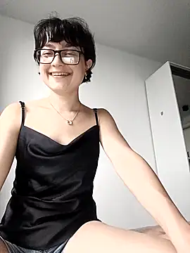 zyranoct online show from July 21, 2026, 2:41 pm