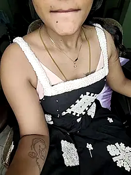 Snapshot of Tamil__Thara003 chatting on May 18, 2026, 6:03 pm Tamil Thara003 online show from May 18, 2026, 6:03 pm
