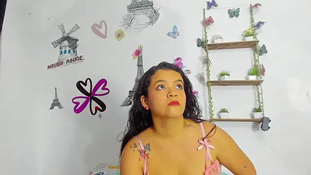 Snapshot of Lunaa_Vega chatting on May 13, 2026, 1:14 am Lunaa Vega online show from May 13, 2026, 1:14 am