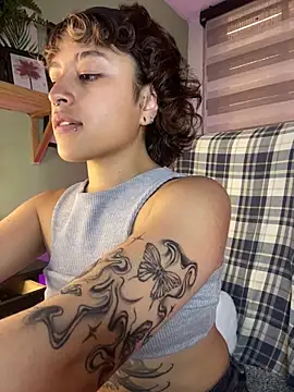 Lusiana   online show from May 14, 2026, 12:23 pm