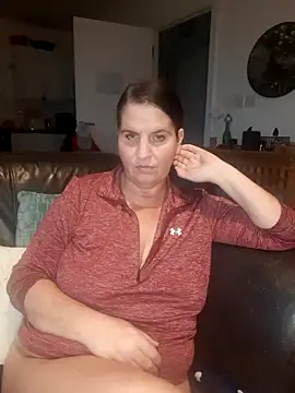 Snapshot of Velvet-Milf chatting on June 21, 2026, 8:22 pm Velvet-Milf online show from June 21, 2026, 8:22 pm