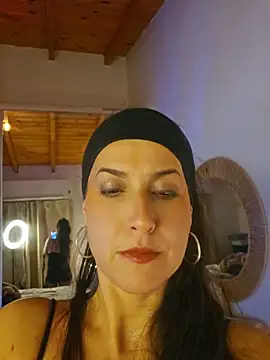 MorganaMystic online show from May 23, 2026, 4:18 am