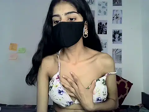 Snapshot of SASSY__BABY_ chatting on May 13, 2026, 5:38 am SASSY BABY online show from May 13, 2026, 5:38 am
