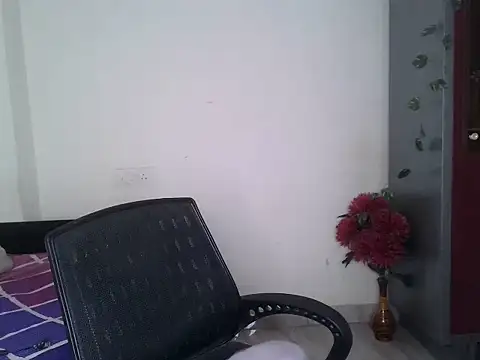 Snapshot of SASSY__BABY_ chatting on May 15, 2026, 5:58 am SASSY BABY online show from May 15, 2026, 5:58 am