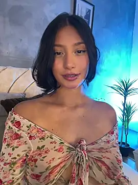 Snapshot of yazmin_rouse_ chatting on July 23, 2026, 3:37 am yazmin rouse online show from July 23, 2026, 3:37 am