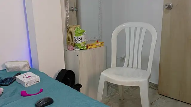 Katia Rose23 online show from July 15, 2026, 7:08 pm