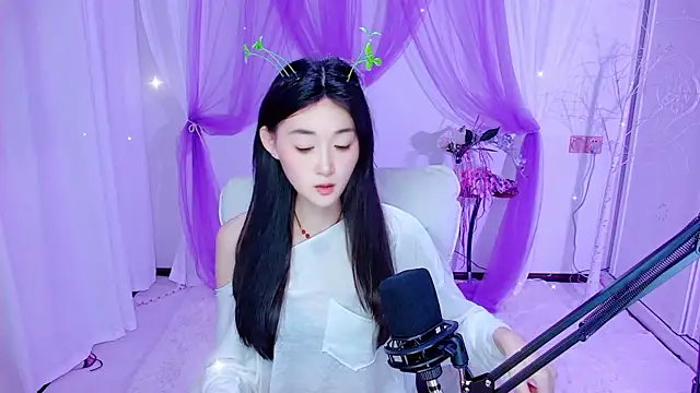 Snapshot of Tili_Lucky chatting on June 5, 2026, 11:27 am Tili Lucky online show from June 5, 2026, 11:27 am