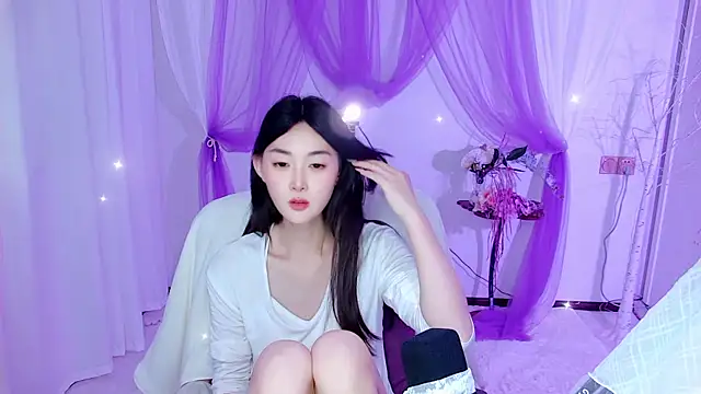 Snapshot of Tili_Lucky chatting on July 5, 2026, 4:19 am Tili Lucky online show from July 5, 2026, 4:19 am