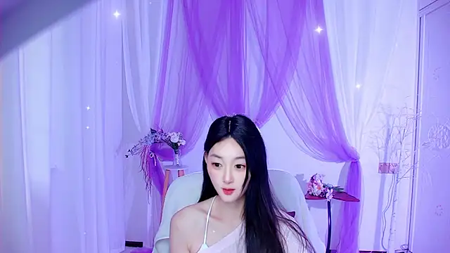 Snapshot of Tili_Lucky chatting on August 8, 2026, 1:08 am Tili Lucky online show from August 8, 2026, 1:08 am