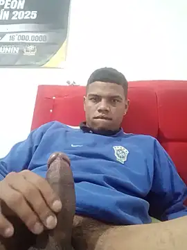 Snapshot of SantiHotxxxVergon chatting on June 17, 2026, 1:34 pm SantiHotxxxVergon online show from June 17, 2026, 1:34 pm
