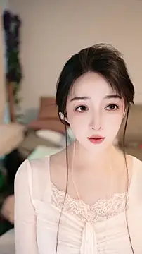 Snapshot of singer-wenwan chatting on June 7, 2026, 10:30 am singer-wenwan online show from June 7, 2026, 10:30 am