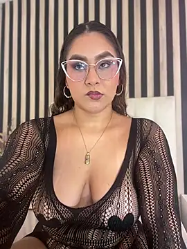 LiaDesire7 online show from July 11, 2026, 4:37 am