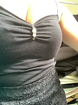 Snapshot of Bigcunt-hairy chatting on June 5, 2026, 6:09 am Bigcunt-hairy online show from June 5, 2026, 6:09 am