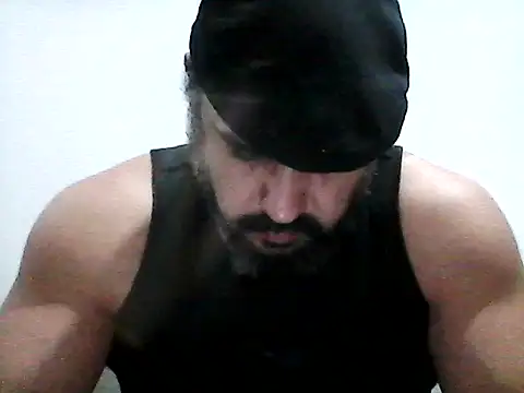 Snapshot of stallony chatting on June 27, 2026, 1:32 am stallony online show from June 27, 2026, 1:32 am