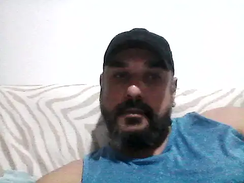 Snapshot of stallony chatting on August 4, 2026, 9:28 pm stallony online show from August 4, 2026, 9:28 pm