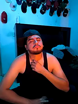 JuanditoXCulichiHot online show from May 8, 2026, 12:38 am
