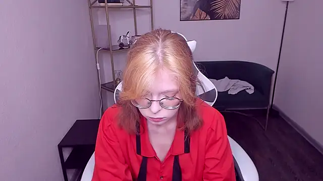 FoxxyyPolly online show from May 16, 2026, 5:59 am