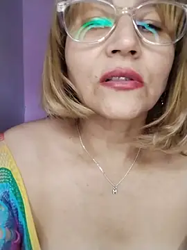 vitaminafranccesca online show from May 13, 2026, 7:55 pm