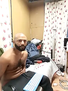 Camodick online show from September 30, 2025, 9:20 pm