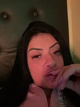 belababyy online show from June 20, 2026, 1:41 am