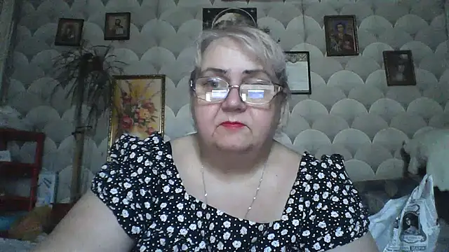 MarinaFarina53 online show from July 11, 2026, 6:49 am