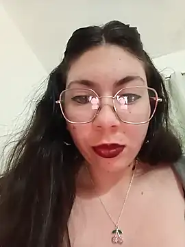 Mia essence online show from July 28, 2026, 11:39 am