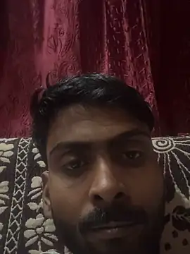 Moodupsex online show from May 8, 2026, 5:51 pm