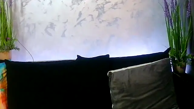 Snapshot of ADaisyAshe chatting on June 2, 2026, 6:32 pm ADaisyAshe online show from June 2, 2026, 6:32 pm