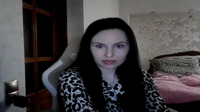 Snapshot of viktoria11x chatting on May 17, 2026, 1:14 am viktoria11x online show from May 17, 2026, 1:14 am