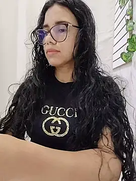 Snapshot of alanahot94 chatting on August 9, 2026, 5:40 pm alanahot94 online show from August 9, 2026, 5:40 pm